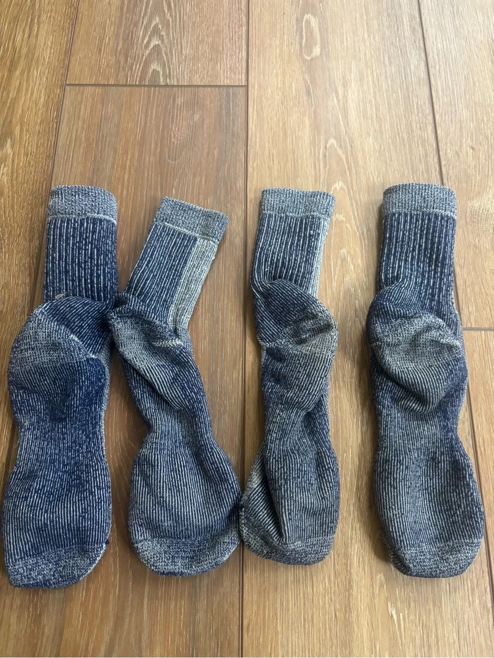2 pairs of REI Coop boys hiking socks size large